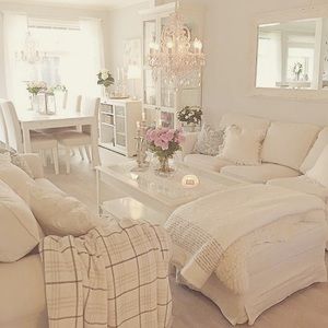 Free Shipping Everyday on All items 🤍